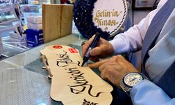 Okuma yazmada zorlandı, kaligrafi ustası oldu