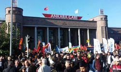 Ankara Garı’nda 104 can için anma tören düzenlendi