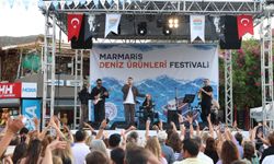 Marmaris Deniz Ürünleri Festivali Selimiye’yi renklendirdi