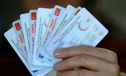 Kimlik kartlarında 10 yıllık süre doluyor: Yenileme uyarısı