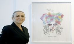 "Geceyle Ağlaşan Sabahla Gülüşen Kadınlar" sergisi Çankaya'da açıldı