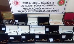 Ankara'da 1 milyon lira değerinde mamut, fil ve balina dişi ile gergedan boynuzundan yapılmış tesbihler yakalandı