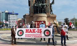 Sendikalar, Taksim Cumhuriyet Anıtı'na çelenk bıraktı