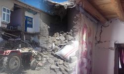 Van Özalp depreminde evler hasar gördü