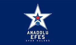 Anadolu Efes, A takım kafilesinde iki yeni ismin korona virüs testinin pozitif çıktığını açıkladı