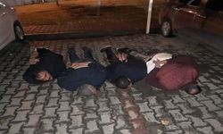 Denetimde alkollü yakalanan FETÖ'cüler polise saldırdı