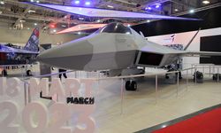 ‘Milli Muharip Uçak' 15. Savunma Sanayii Fuarı'nda görücüye çıktı