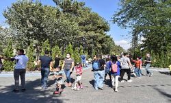 Gazi Park vatandaşlarla dolup taşıyor