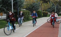 Başkentliler Avrupa Hareketlilik Haftası'nda bisiklet turu yaptı