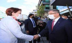 İYİ Parti lideri Akşener'den Ahmet Davutoğlu'na ziyaret