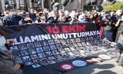 Ankara Garı saldırısında hayatını kaybedenler 6. yılında törenle anıldı