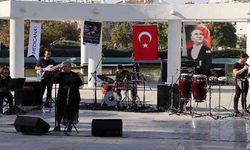 Türkiye'nin ilk ve tek Latin Caz Flüt Virtüözü Mihriban Aviral'den muazzam konser