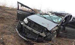 Ankara'da virajı alamayan araç takla attı: 1 ölü, 1 ağır yaralı