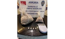 Ankara'da sindirim ve boşaltım sistemlerinden 800 gram uyuşturucu madde çıkarılan 2 yabancı uyruklu gözaltına alındı