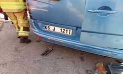 Ankara'da otomobilin çarptığı dolmuş defalarca takla attı: 20 yaralı