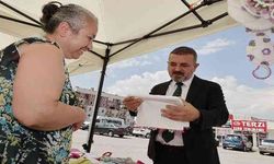 Sincan Belediye Başkanı Murat Ercan, "Hanımlar El Emeği Pazarı"nı ziyaret etti