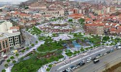 Tarihi Samanpazarı Meydanı geri dönüyor