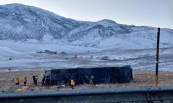 Afyonkarahisar'da yolcu otobüsü devrildi: 6 kişi öldü