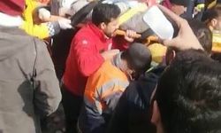 Kahramanmaraş: Depremden 106 saat sonra anne ve oğlu sağ çıkarıldı