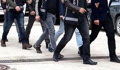 İzmir’de belediyelere rüşvet operasyonu