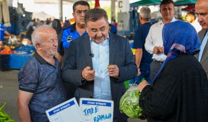 Yakup Odabaşı Semt Pazarında esnafla buluştu