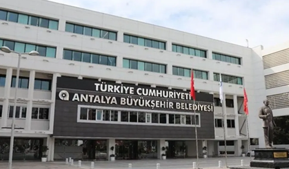 Antalya Büyükşehir’de iki daire başkanlığı kaldırıldı