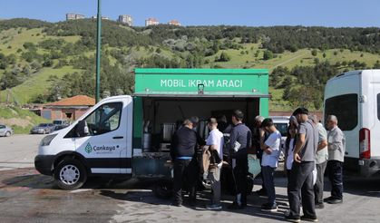 Çankaya’da kurban kesim alanında yoğun mesai