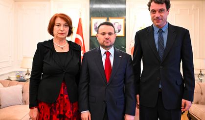 Bakan Gürlek, Uğur Mumcu’nun ailesi ile görüştü