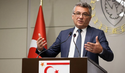 Erhürman: Siyasi eşitlik “al-ver” konusu olamaz