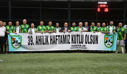 Ahilik Haftası’nda esnaf yeşil sahada buluştu