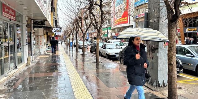 Elazığ'da sağanak yağış!
