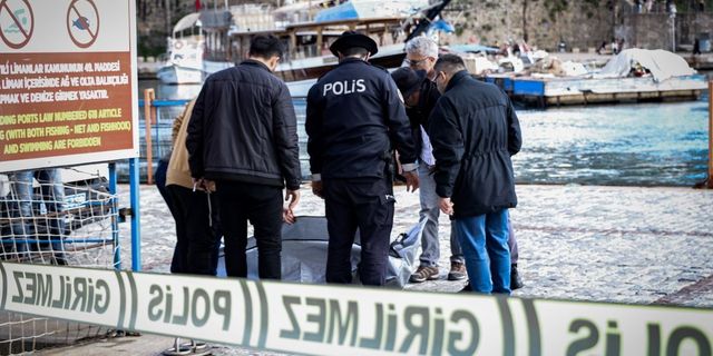 Antalya'da cansız erkek bedeni bulundu