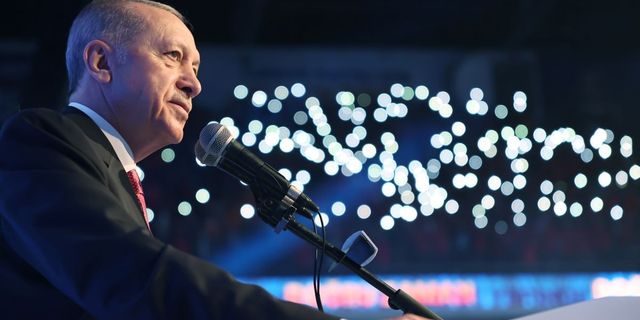 Cumhurbaşkanı Erdoğan canlı yayında seçim öncesi değerlendirme yaptı