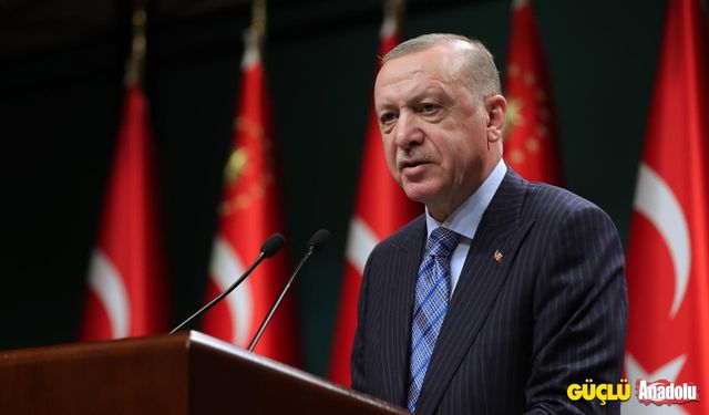 Cumhurbaşkanı Erdoğan: ''1 Mayıs Emek ve Dayanışma Günü'nü tebrik ediyorum''