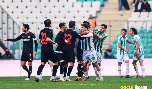 Diyarbekirspor - Bursaspor maçı başladı!