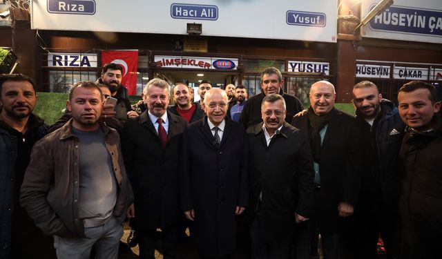 Başkan  Fethi Yaşar hal esnafıyla buluştu