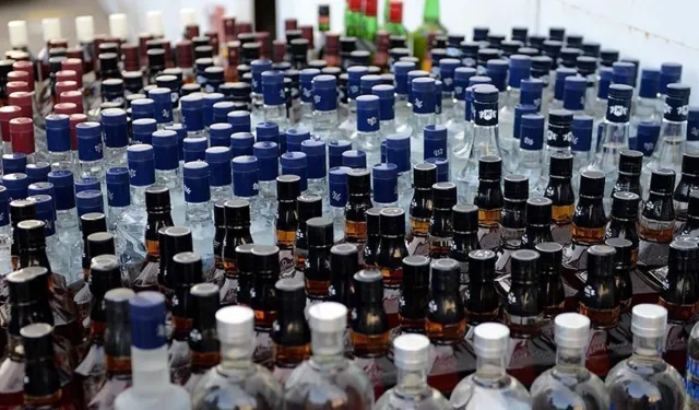 Afyonkarahisar’da sahte alkol operasyonu: 2 kişi gözaltında
