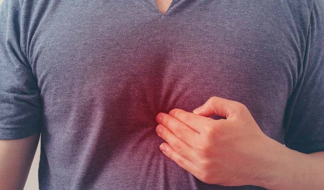 Reflü nedir ve hangi belirtilerle ortaya çıkar?