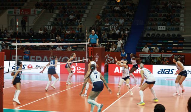 Keçiören Kadın Voleybol Takımı’ndan Galibiyet