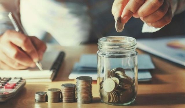 Maaşlar ilk haftadan tükeniyor: Birikime pay ayırabilen yüzde 8