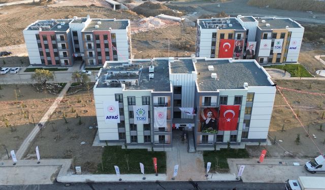 Hatay’da 5 bin 900 afet konutu sahiplerini buldu