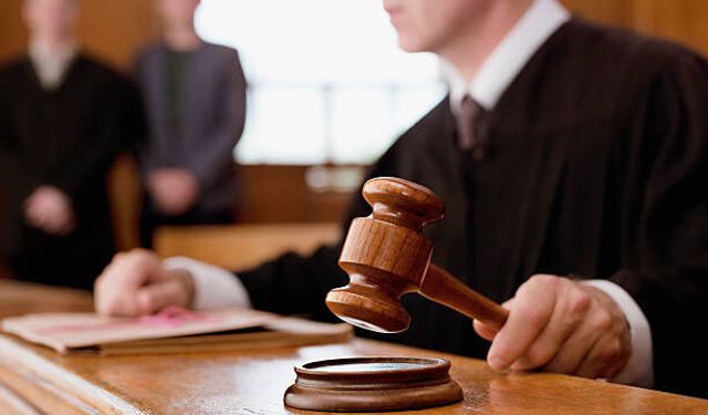 Şarkıcı Güllü'nün davasında ilk duruşma: Kızı hakim karşısına çıkıyor
