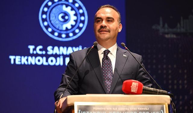 Kacır açıkladı: Türkiye’nin Ay yolculuğu 2027’de başlıyor