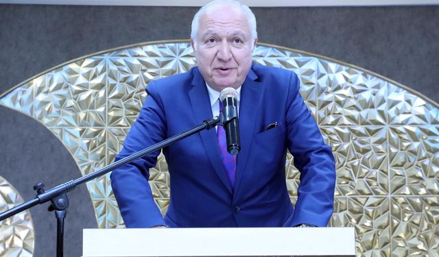 Fethi Yaşar Afyonkarahisarlı hemşerileriyle iftarda buluştu