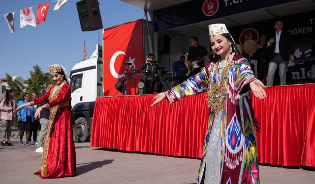 Keçiören’de kültür rüzgarı: 1’inci kitap günleri başladı