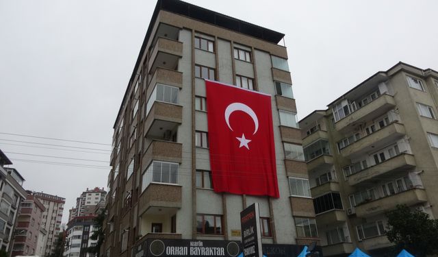 Pençe-Kilit Operasyonu'nda şehit olan Berat Mecit Day, Trabzon'a getirildi