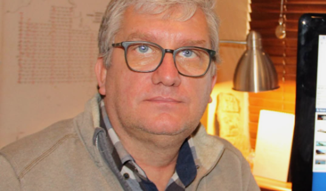 Prof. Dr. Cenk Yaltırak kimdir?