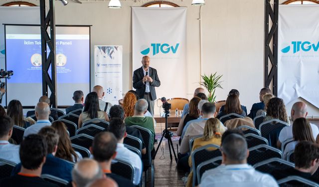 İzmir’de gıda teknolojileri paneli yapıldı!