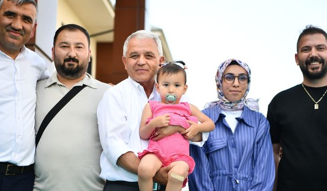 Başkan Şahin’den SMA hastası Sare’ye destek