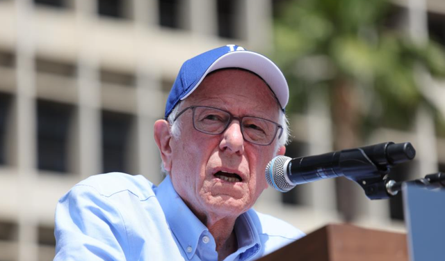 Sanders’tan Trump yönetimine Gazze tepkisi